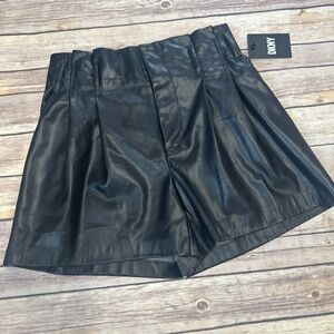 DKNY Women's Faux Leather Pleated Logo Belt Shorts Black 0
